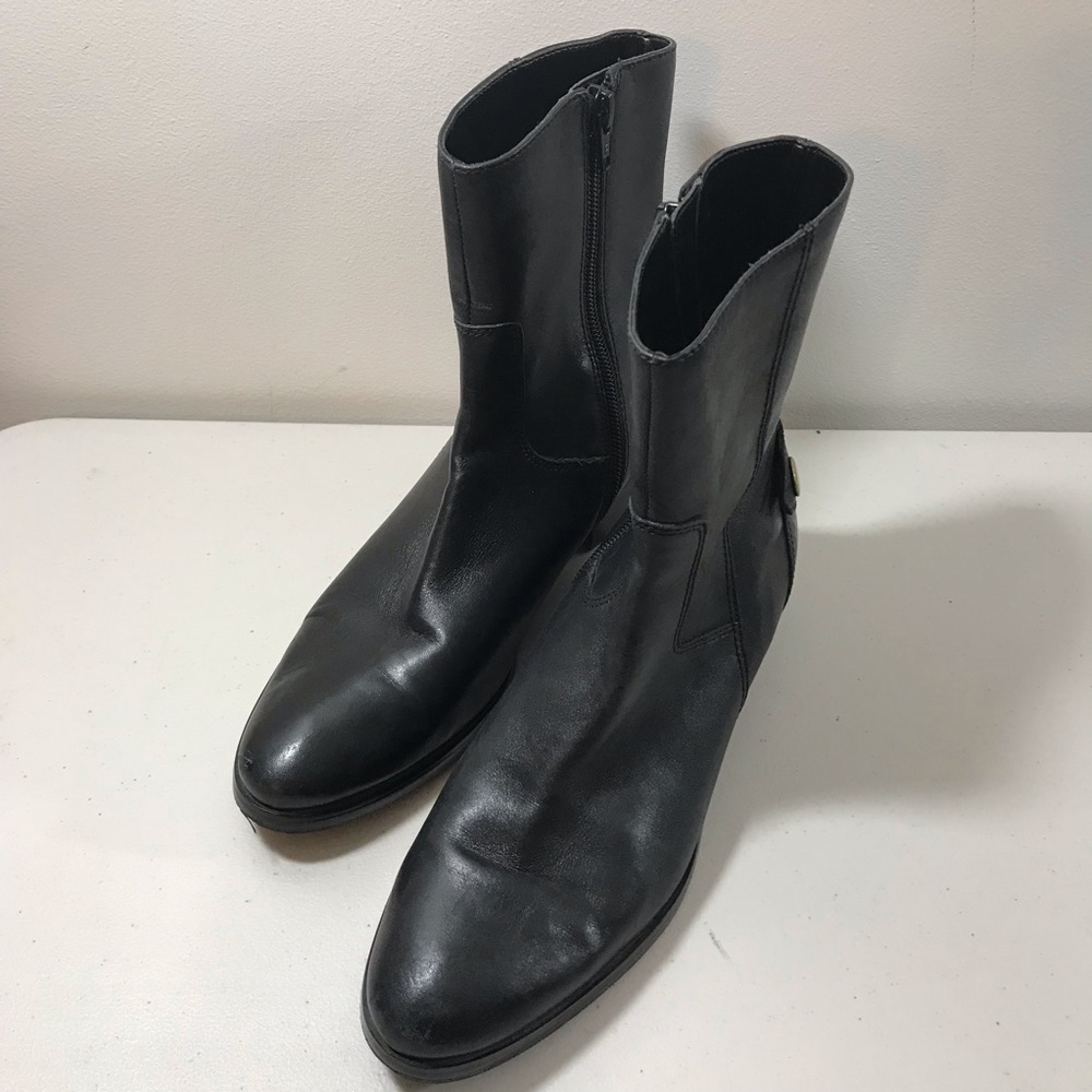 Marc Fisher Black Helki Boots - Picture 7 of 8